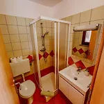 And Natasa דירה *